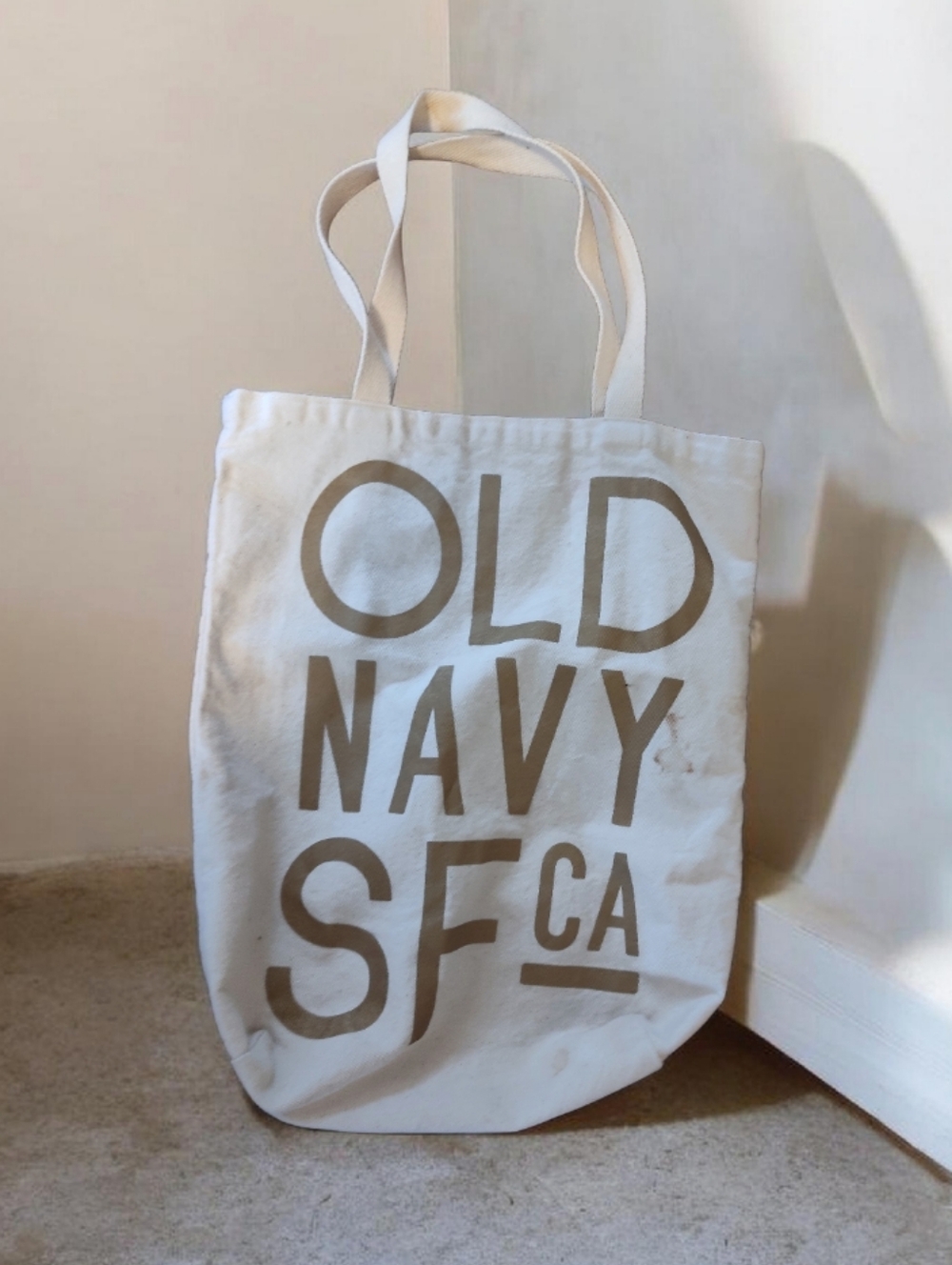 Old Navy SF CA Canvas CreamTote Bag / Promo Gold Letters Block Style 14 X 18